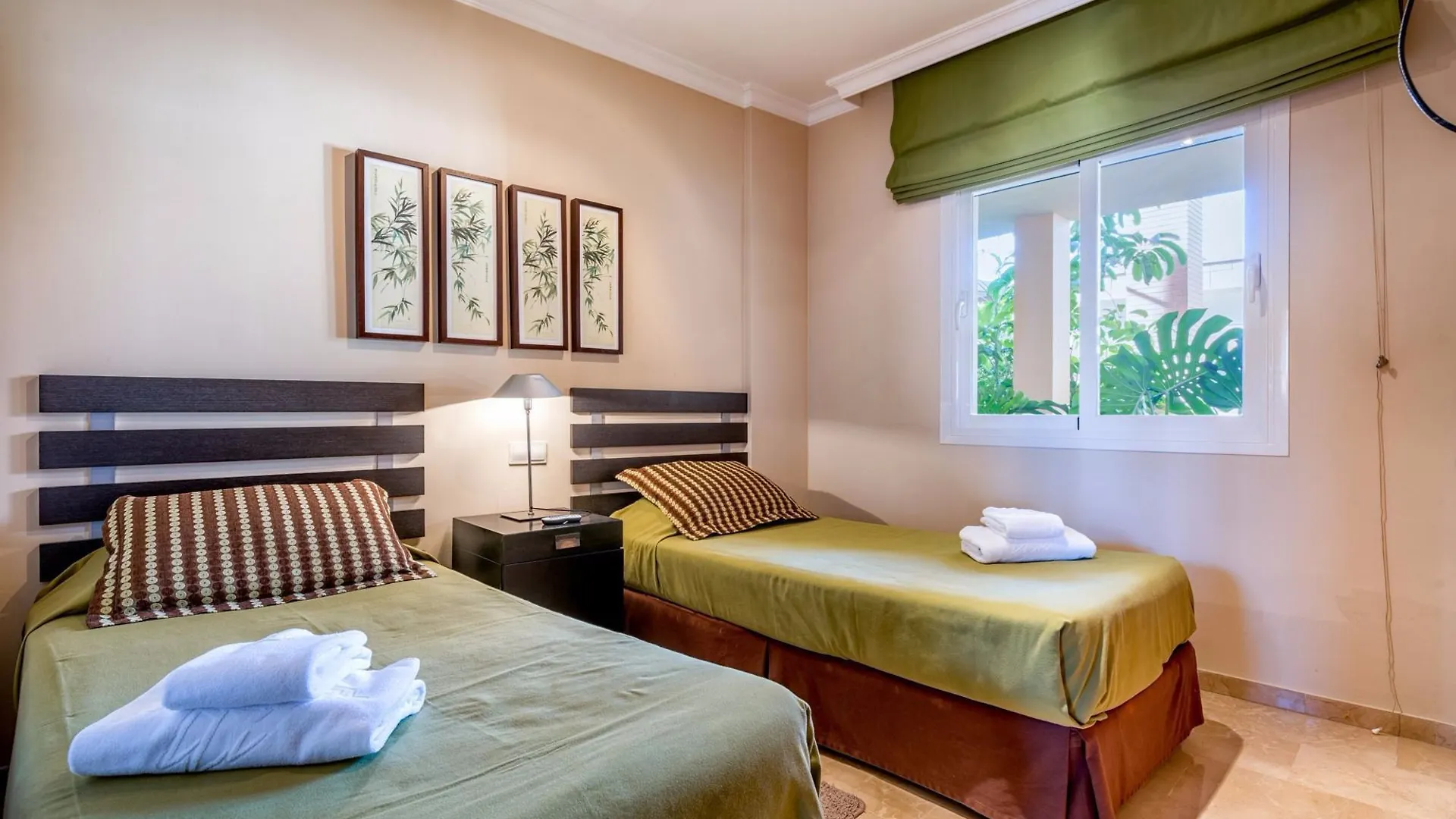 Malibu Apartments Fuengirola 0*,